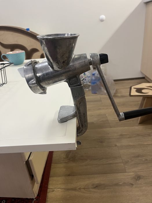 Мясорубка ссср чугунная