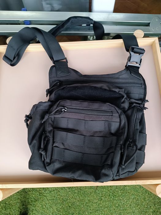 Тактическа чанта за през рамо