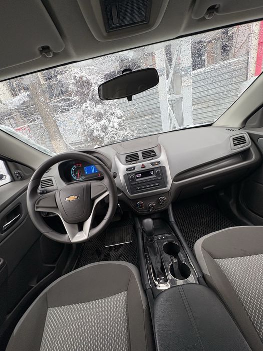 Cobalt 2024 rangi oq benzin