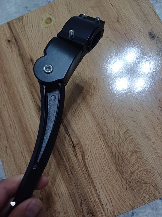 Легкая в установке и регулировке подножка для велосипедов с диаметром