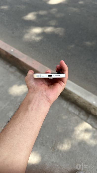 Iphone 17 yengi