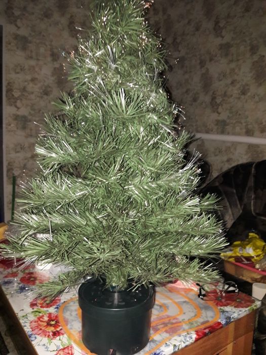 Елка с подсветкой