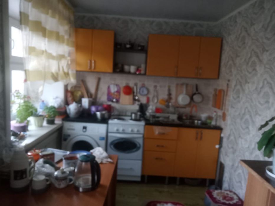 Продам квартиру в центре Аксу