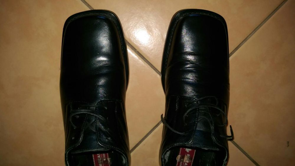 Vand pantofi piele, mar. 42, stare f buna, fara rupturi