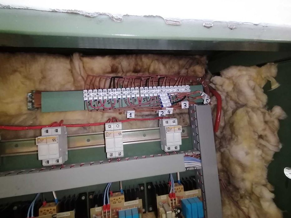 Tunel reactivare adeziv incaltaminte