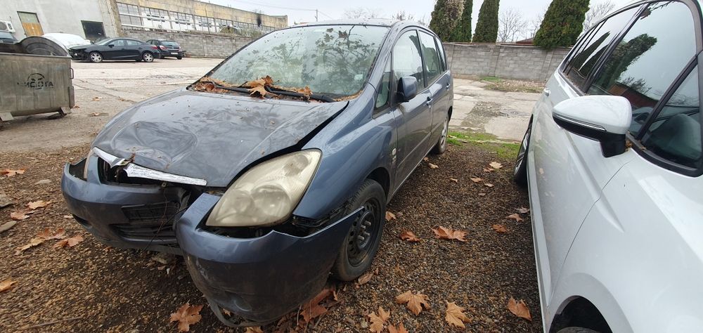 Toyota corrola verso