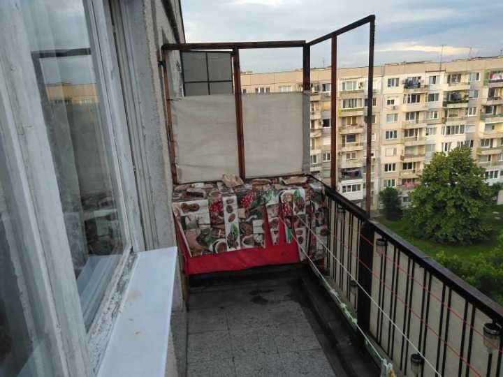 Двустаен апартамент в Надежда 3