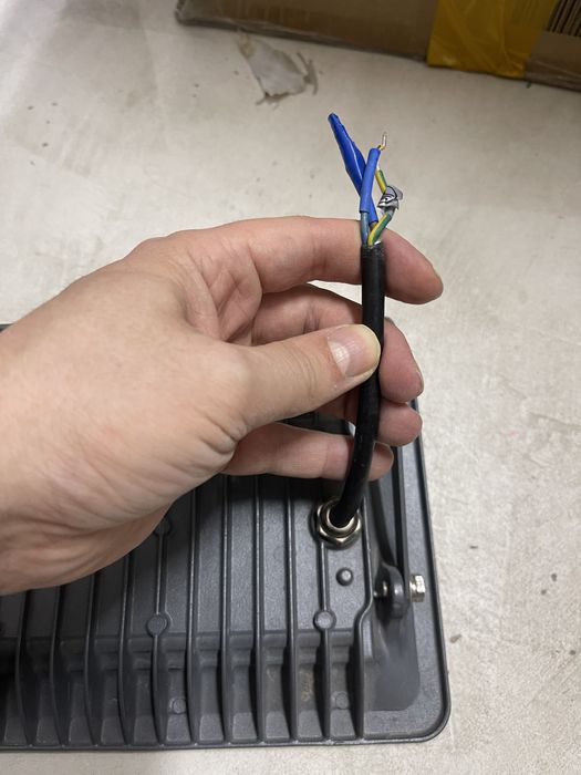 Продам светопрожектор диодный