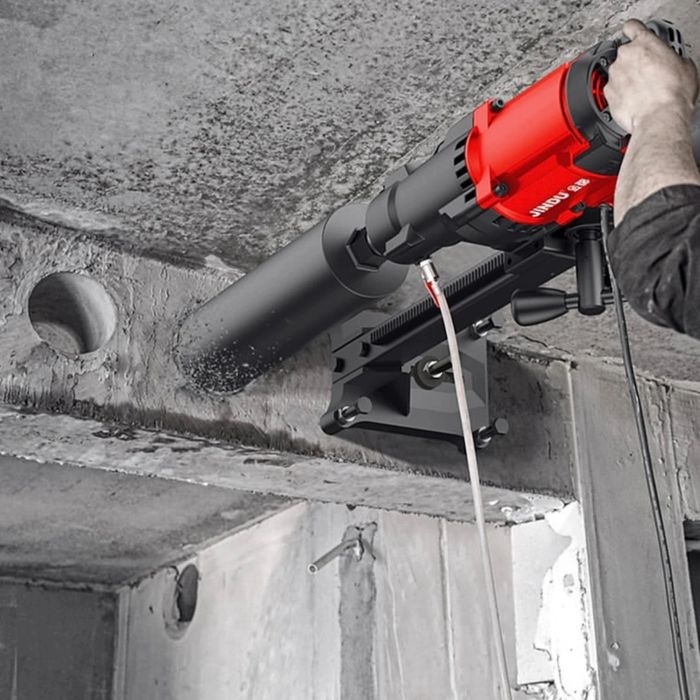 Алмазное сверление отверстий