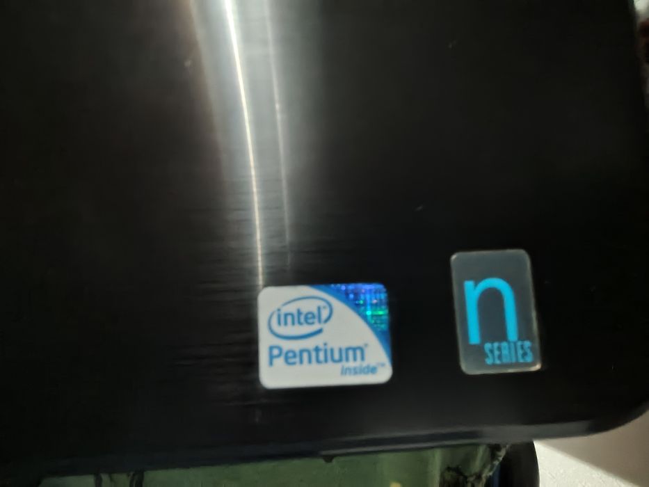 Laptop dell inspiron n5040 , citiți descriere va rog frumos!!!