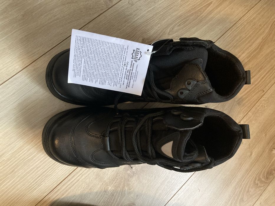 Мъжки обувки 42 номер