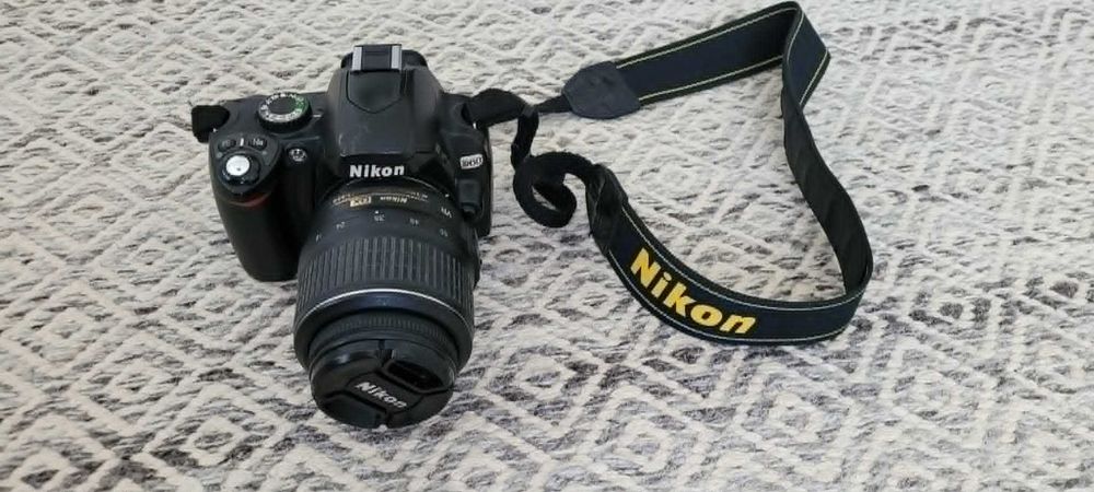 Фoтoaпaрaт Nikоn D60