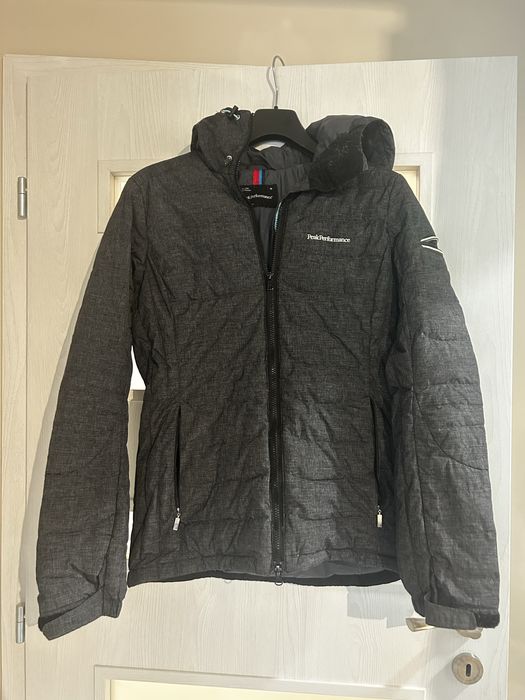 Яке за ски (пухенка) peak performance