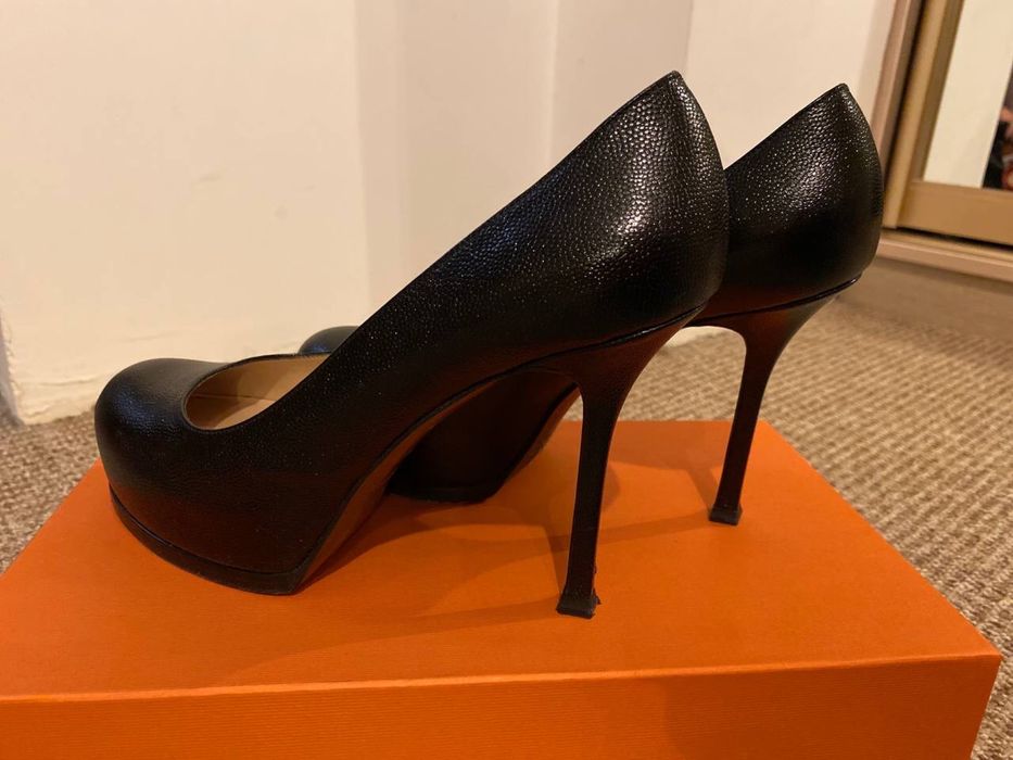 Продам Туфли YSL