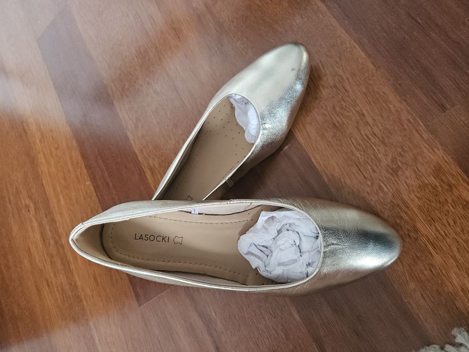 Balerini din piele