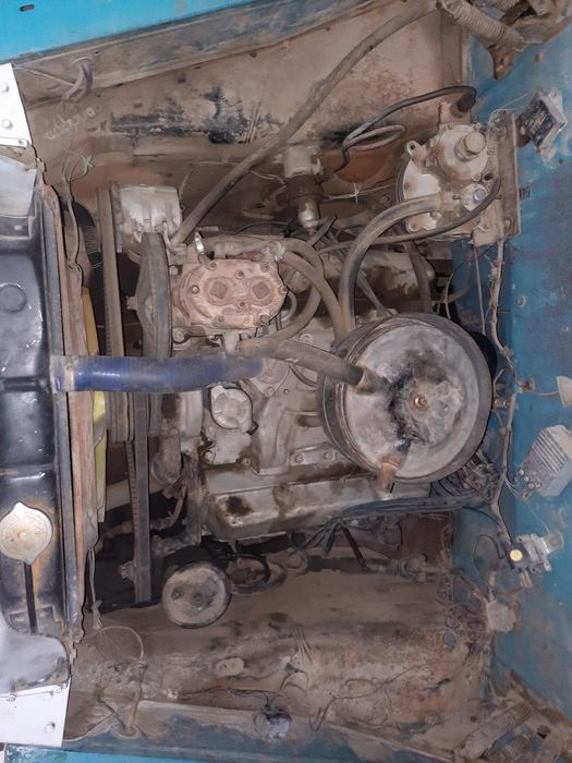 Зил срочна сотилади