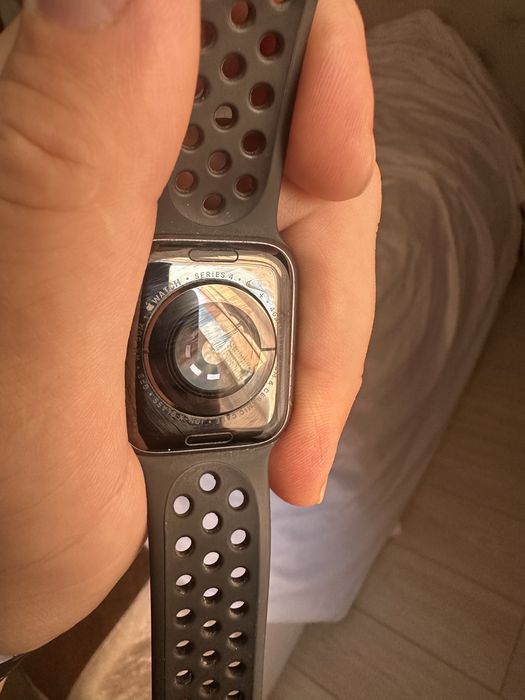 Продам Apple watch
