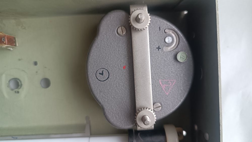 Часы механичес, СССР.