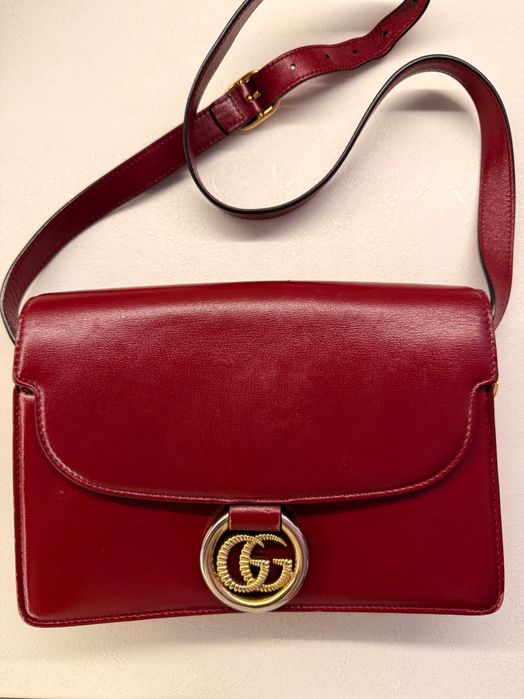Чанта Gucci в много добро състояние