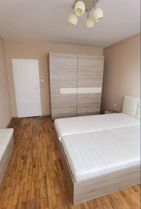 Дава се под наем Тристаен апартамент в София, Манастирски ливади - 130 кв.м за 800 € - Снимка #6