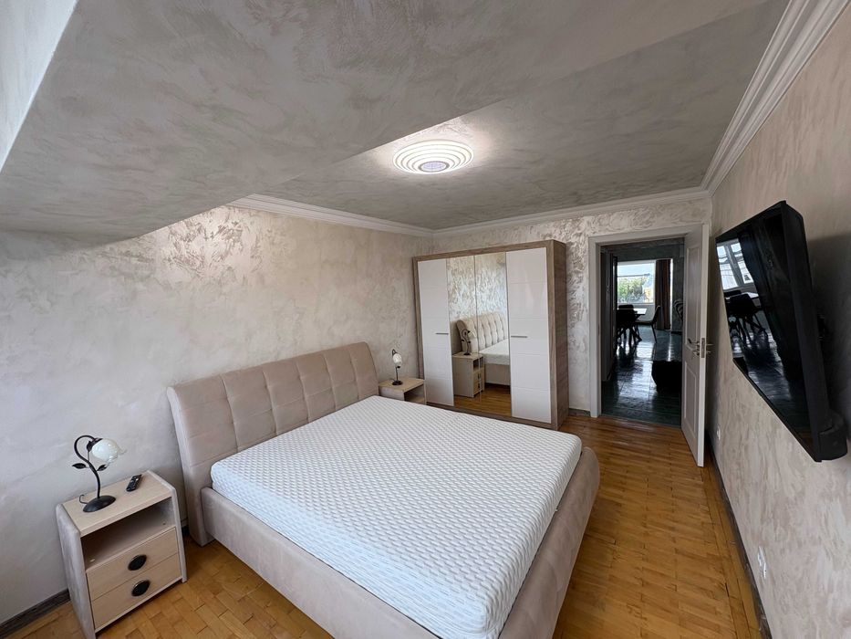 Inchiriez Apartament  3 Camere Spatios  Panorma Deosebita