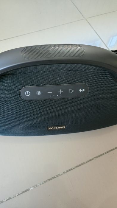 Продам колонку бумбокс срочно