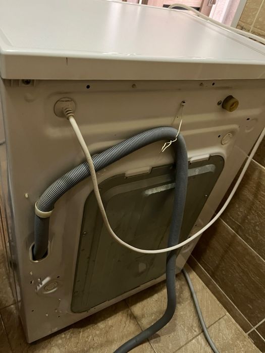 Продам стиральную машинку Lg