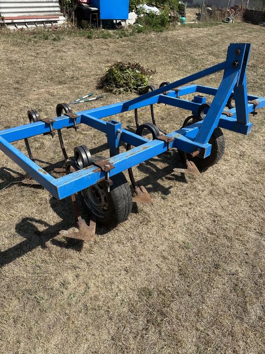 Окопен култиватор за лавандула