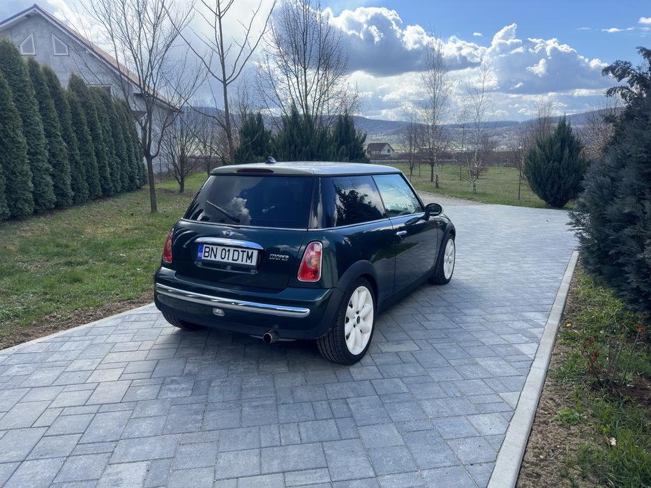 Mini Cooper R50 1.6i