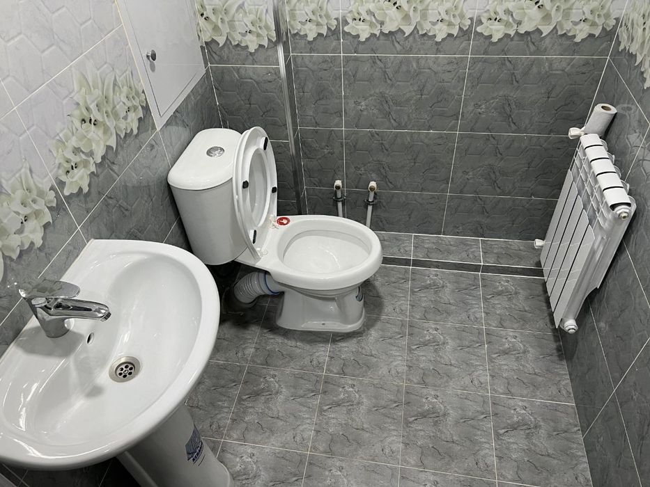 Сдается квартира с евроремонтом на Карасу-3,  2/1/7. За Академией МВД