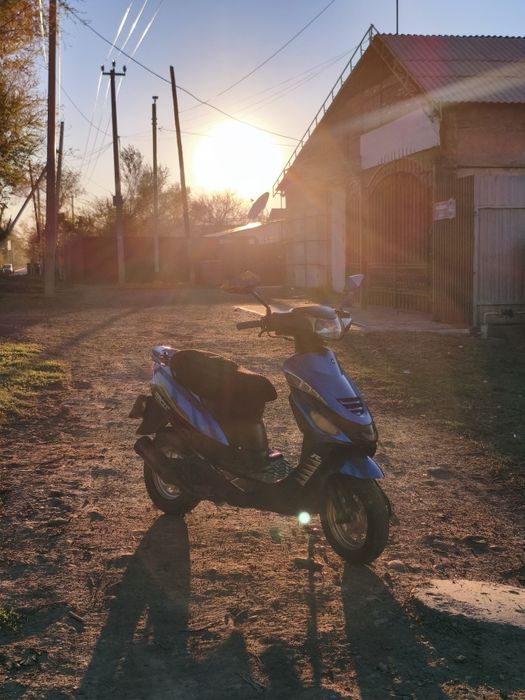 Скутер Racer Meteot