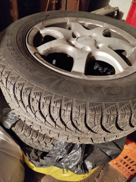 Зимни гуми с джанти