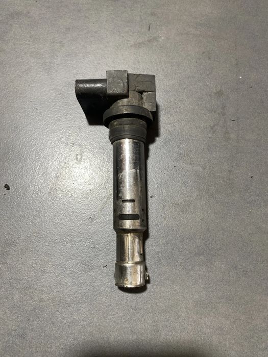 Fisa bujie 036 905 715 Volkswagen VW Golf 2001 1.4 MT (75 hp)