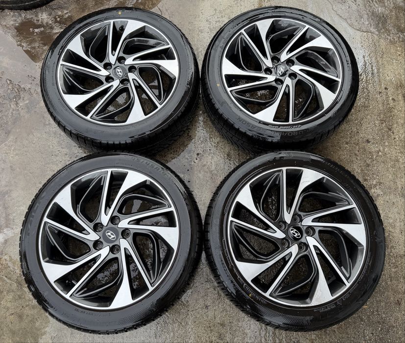 Jante / Roti Hyundai Tucson 245 45 19, anvelope Iarna, NOI
