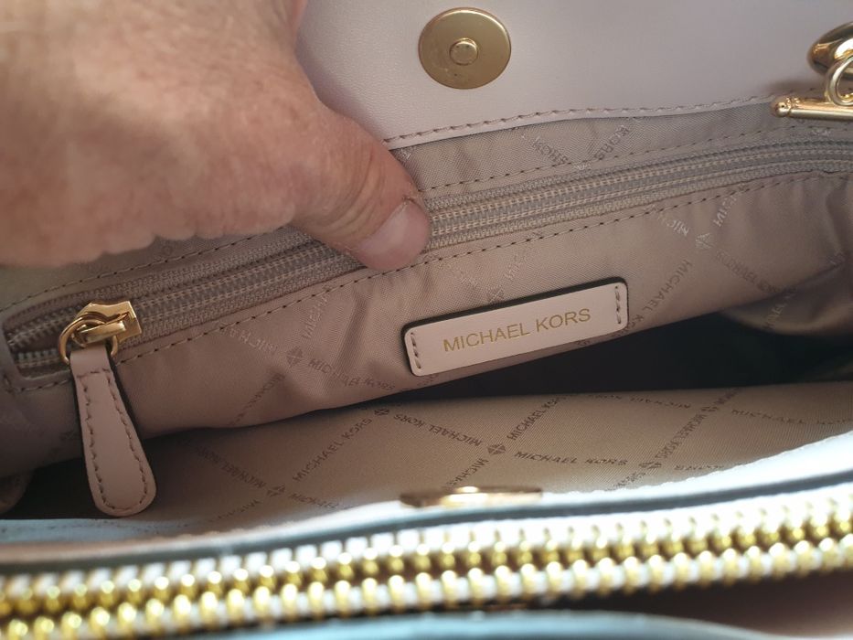 Чанта Michael kors