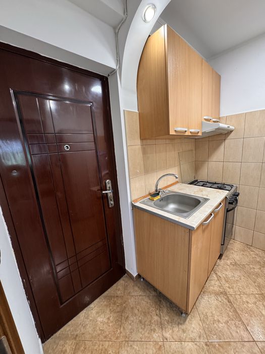 Garsonieră de vânzare – 20 mp – Militari, Valea Cascadelor – Complet mobilată și utilată