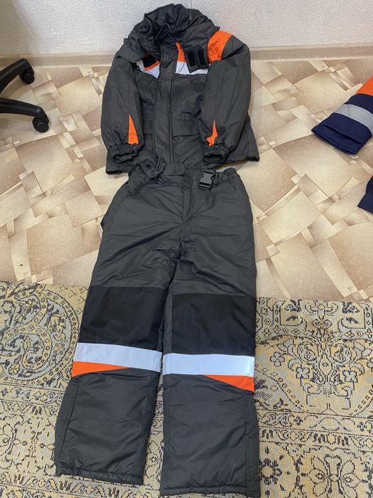 Продам спецодежду