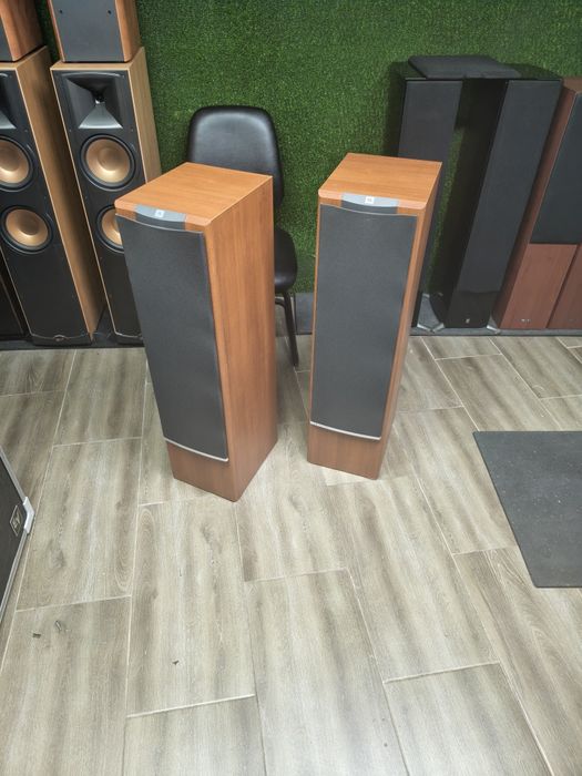 Тонколони JBL LX-2005 Brown cherry