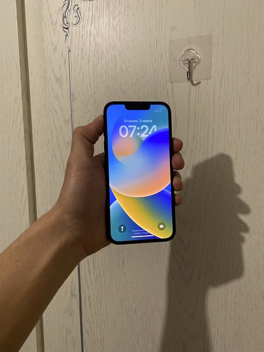 Продам iPhone 13 128gb в идеальном состоянии