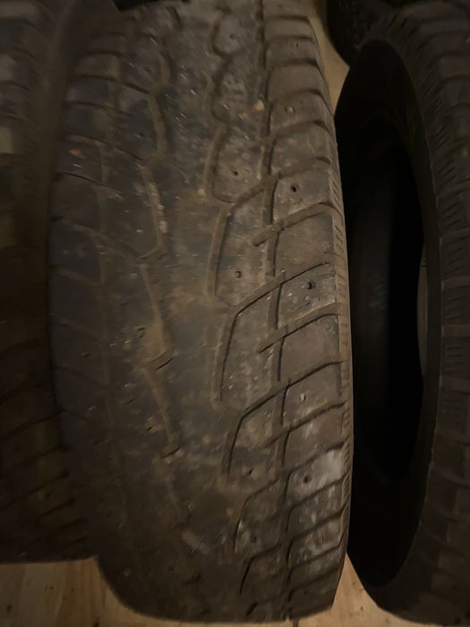 Продам зимние шины