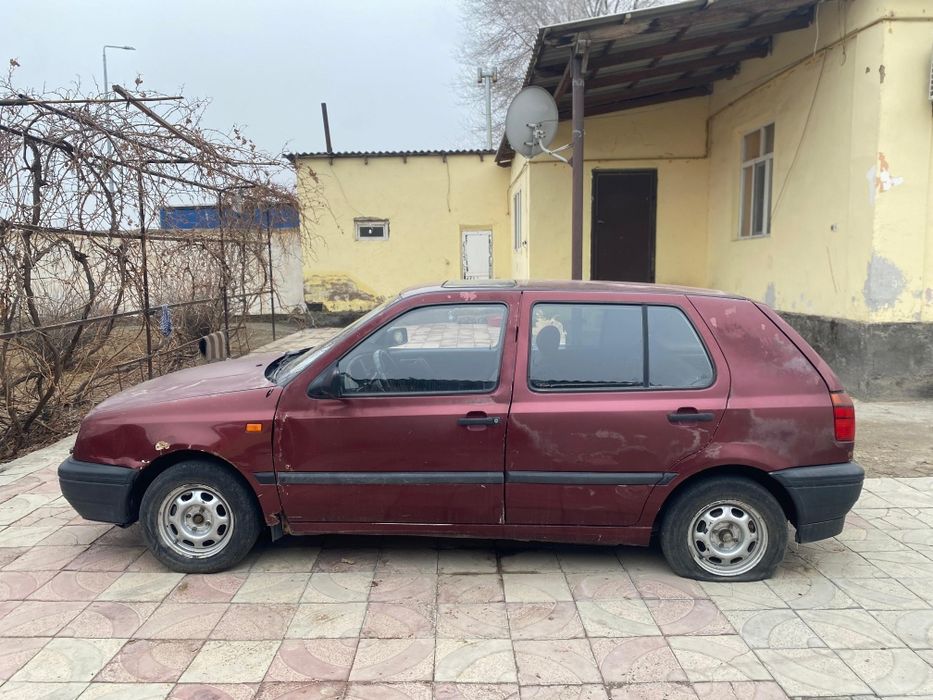 Golf срочно сатылады