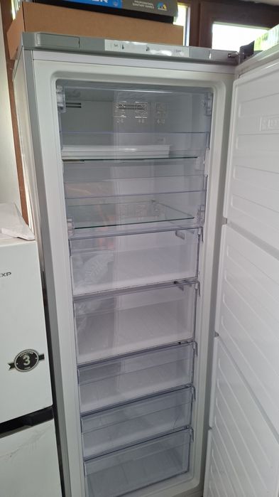 Морозильник Beko