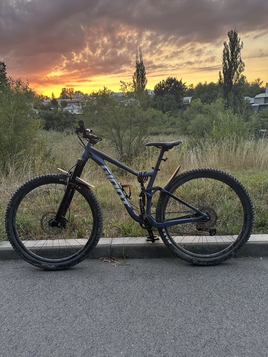 giant stance 2 (2021)