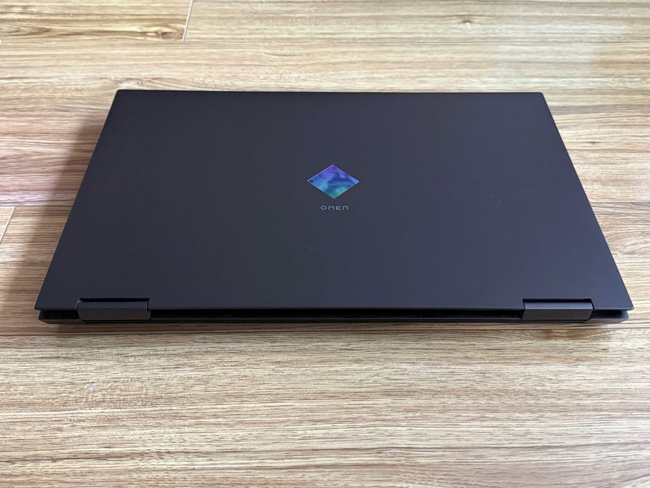 17.3 HP Omen`i7-11800H/RTX 3070/16GB RAM/512GB SSD/FHD IPS 144Hz