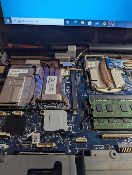 Alienware m18x r2 i7 3630qm la preț de piese