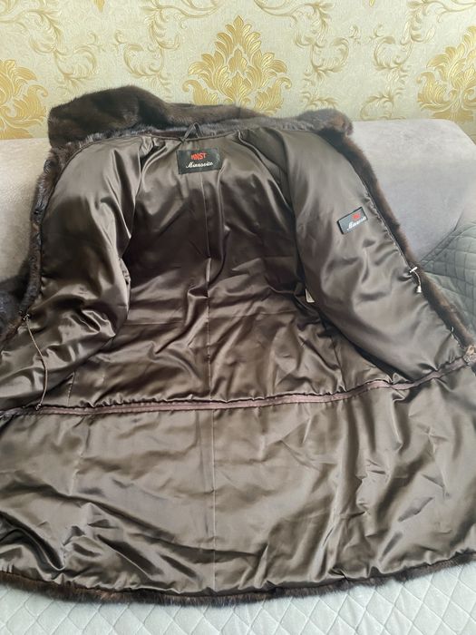 Норковая шуба срочно продается