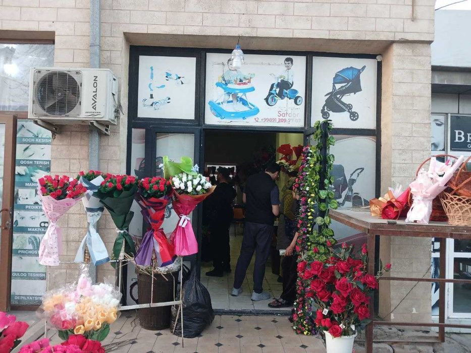 Савдо дўкони Жиззах шахри