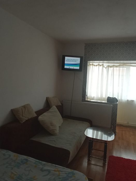 Garsoniera de închiriat