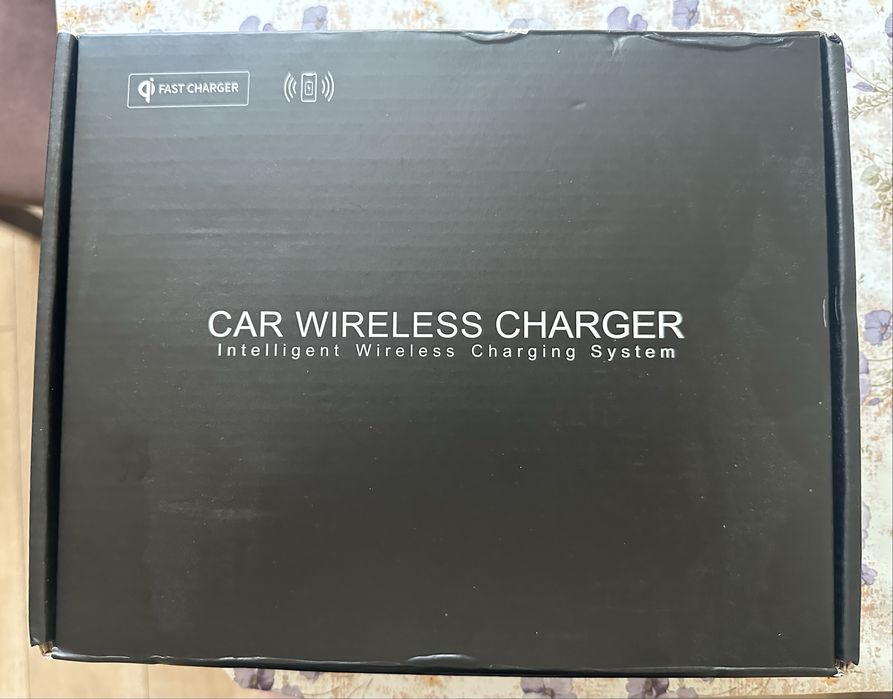 Car WIRELESS Charger Toyota RAV4
