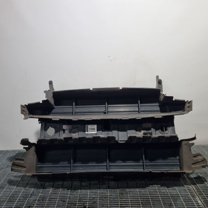 Deflector aer radiator Ford Kuga II - Frozen White 5D (1506)